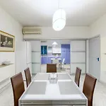A Beautiful Seafront 3br In Tower Road By 360 Estates Апартаменты Слима