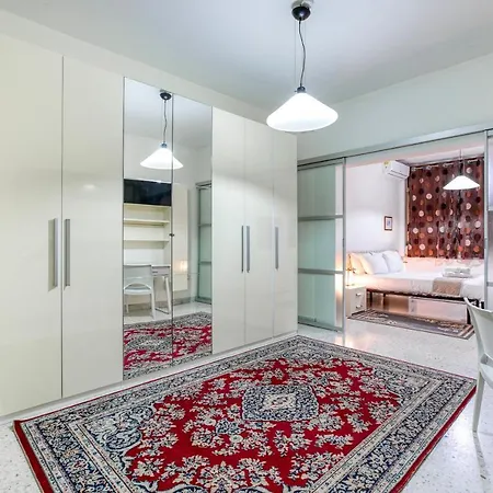 דירה A Beautiful Seafront 3br In Tower Road By 360 Estates *